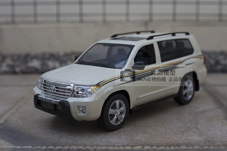 HUIQUAN 1:14 toyota Land Cruiser имитация дистанционного управления автомобиля WPL корпус автомобиля - Цвет: Белый