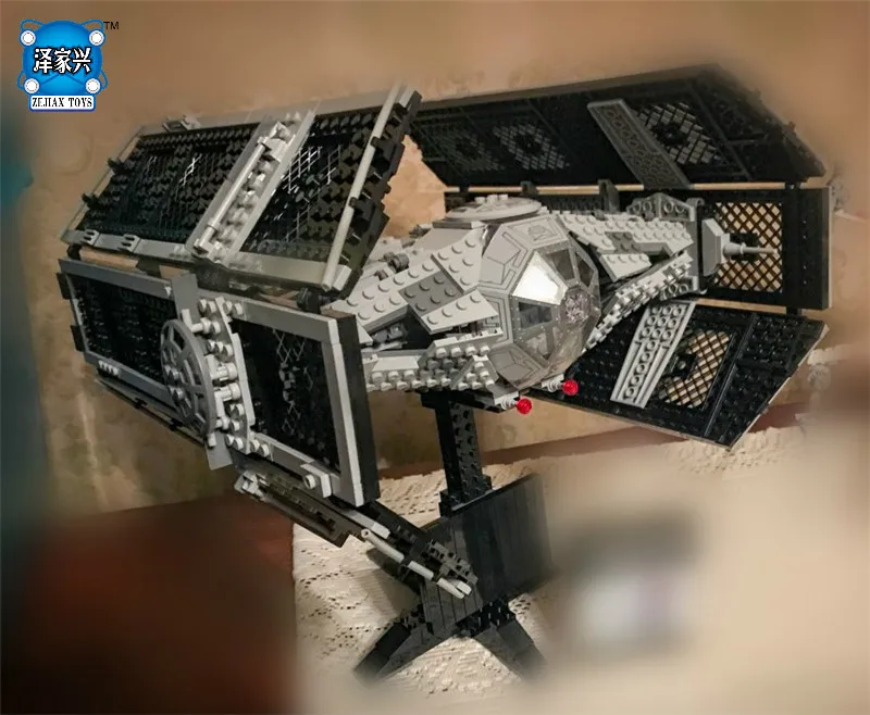 

1212pcs Star Space The Rogue One USC Vader TIE Advanced Fighter Set Building Blocks Bricks Educational War