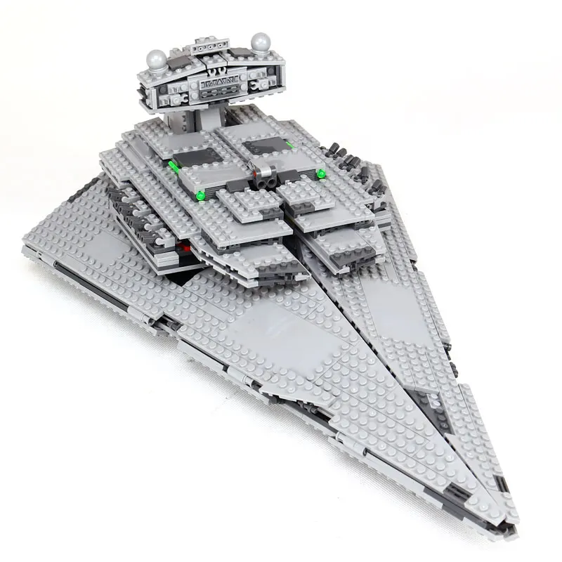 

LEPIN 05062 1359pcs Star War Series The Imperial Super Star Destroyer Set Building Blocks Bricks Compatible legoed 75055 Toy