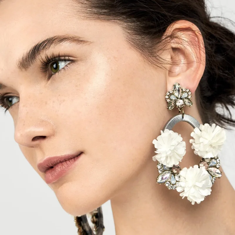 

2018 New Flower Heart Drop Earrings For Women Colorful Metal Hanging Earrings Engagement Accessories Rhinestone Jewelry ET823
