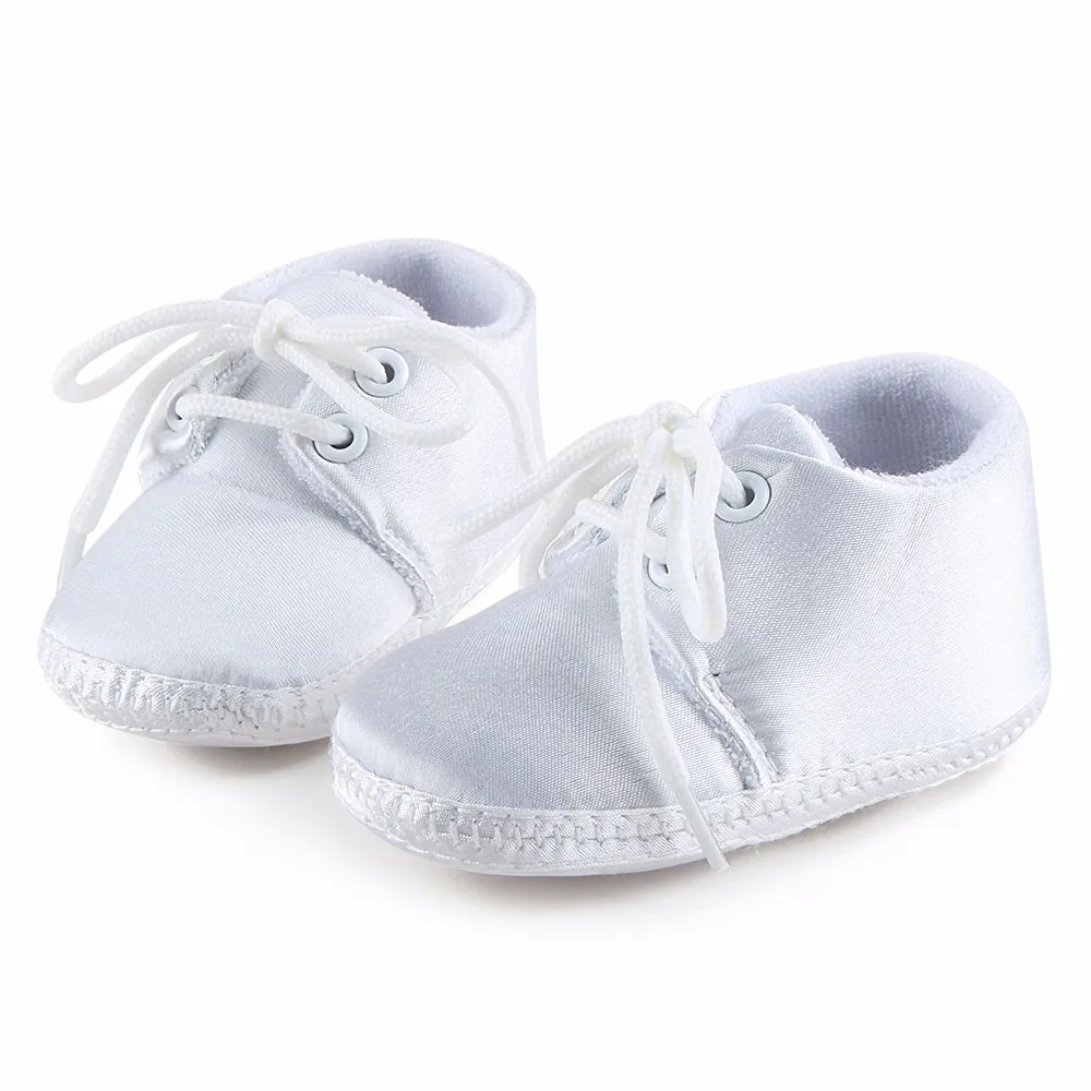 Delebao/Обувь для новорожденных мальчиков и девочек; однотонная Белая обувь для крещения; уникальные туфли на мягкой подошве со шнуровкой; хлопковые крестины для первых ходунков
