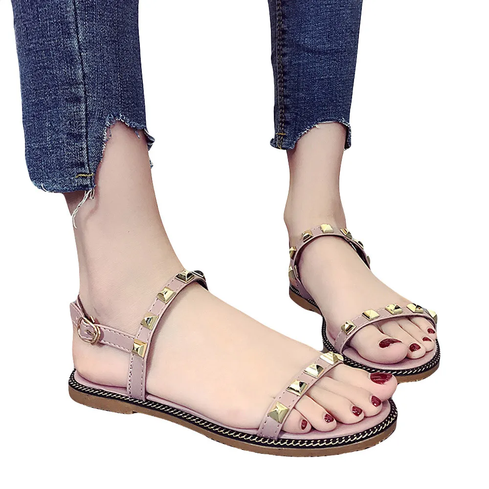 

2019 New Europe Summer Flat Sandals Sexy Rivets Decoration Ankle Strap Woman Sandals Women sandals Roman Flats Shoes