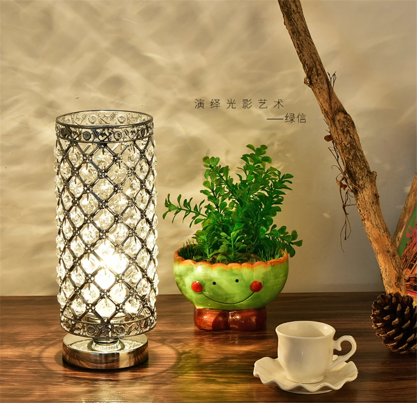Modern-Table-Lights-Crystal-LED-Table-Lamps-Beauty-Eyeshield-Desk-Lamps-Home-Bedroom-Living-Room-Decoration(5)