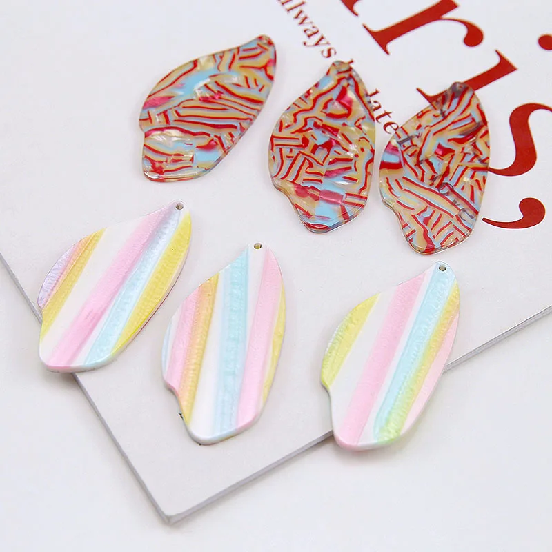 

Минимальный заказ 20 шт./лот, цветной узор, геометрический узор, акриловые бусины неправильной формы, для самостоятельного изготовления ювелирных изделий, сережек/аксессуаров для одежды