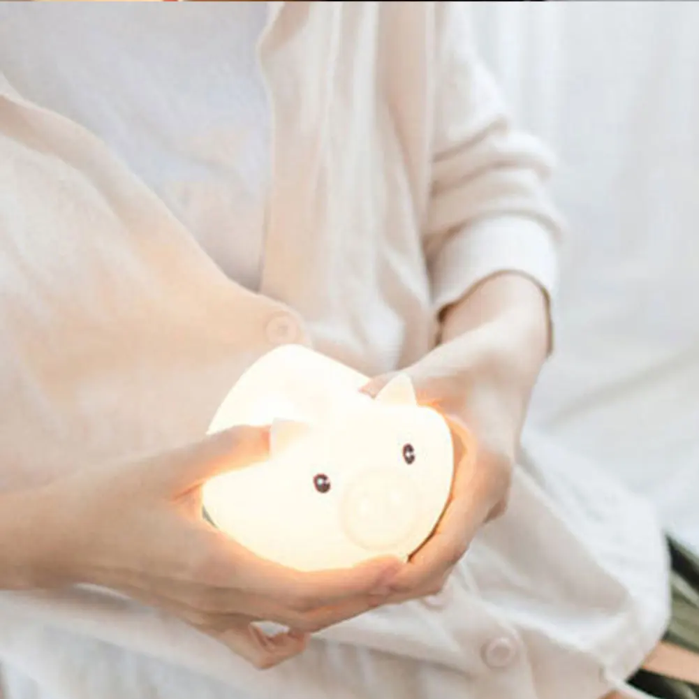 

LED Night Light Pig Shaped Tumbler Soft Silicone 1200mAh Night Lamp for Bedroom TN88