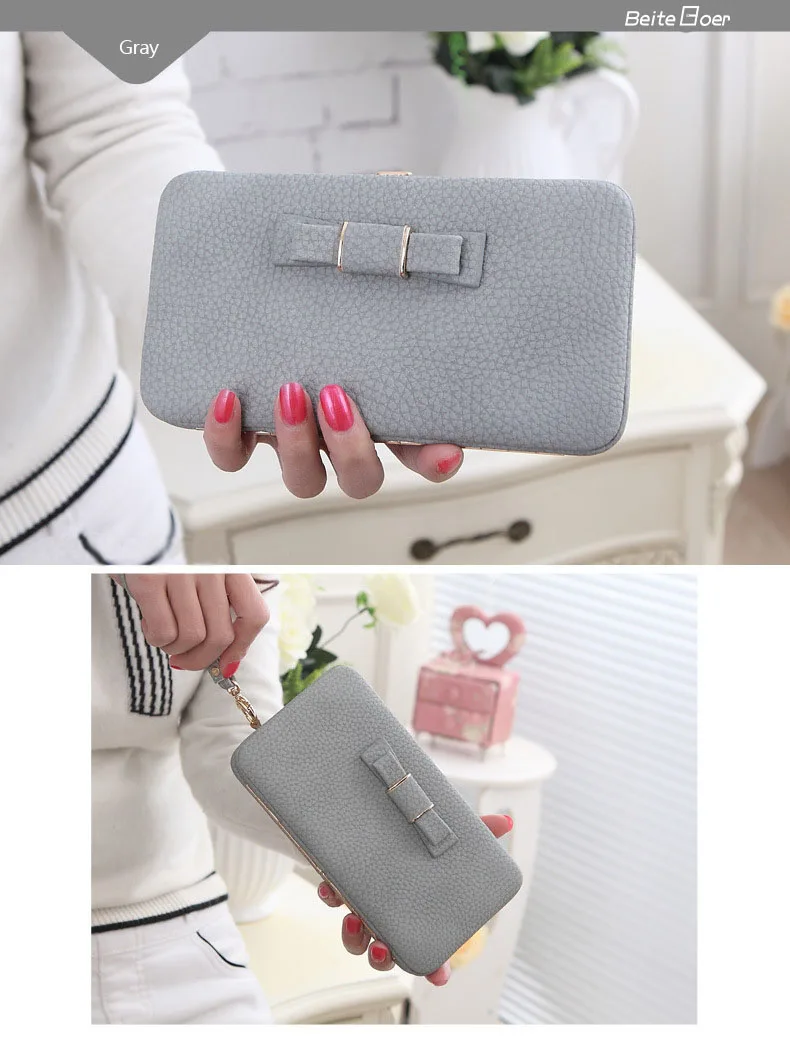 2705828407_1828403362