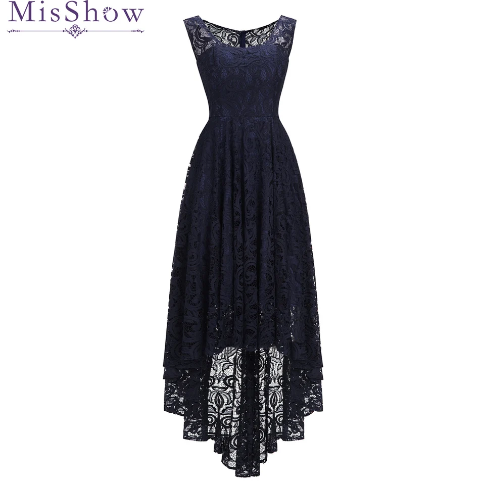 vestido pequeno na frente e grande atrás