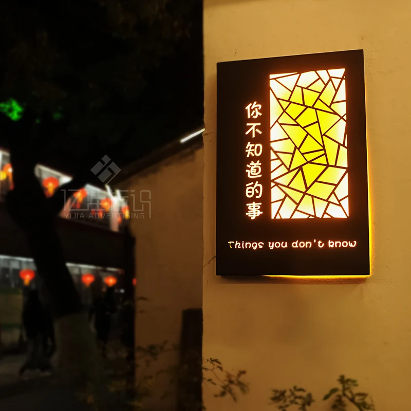 Рекламный знак наружного выхода светодиодсветильник из нержавеющей стали