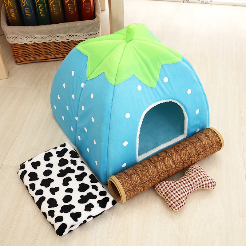 

Strawberry Cloth Dog Beds Mats Cat Pet Bed Puppy Dogs Cushion House Soft Nest Baskets Winter Warm Kennel Accessories Supplies