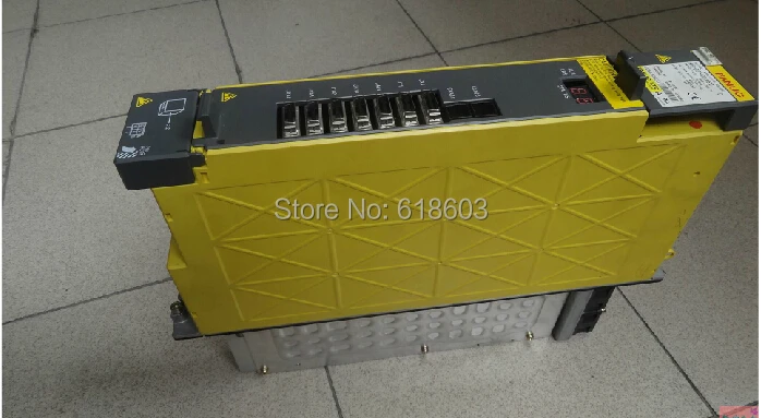 

FANUC amplifier motor controller A06B-6121-H006 for spindle drive