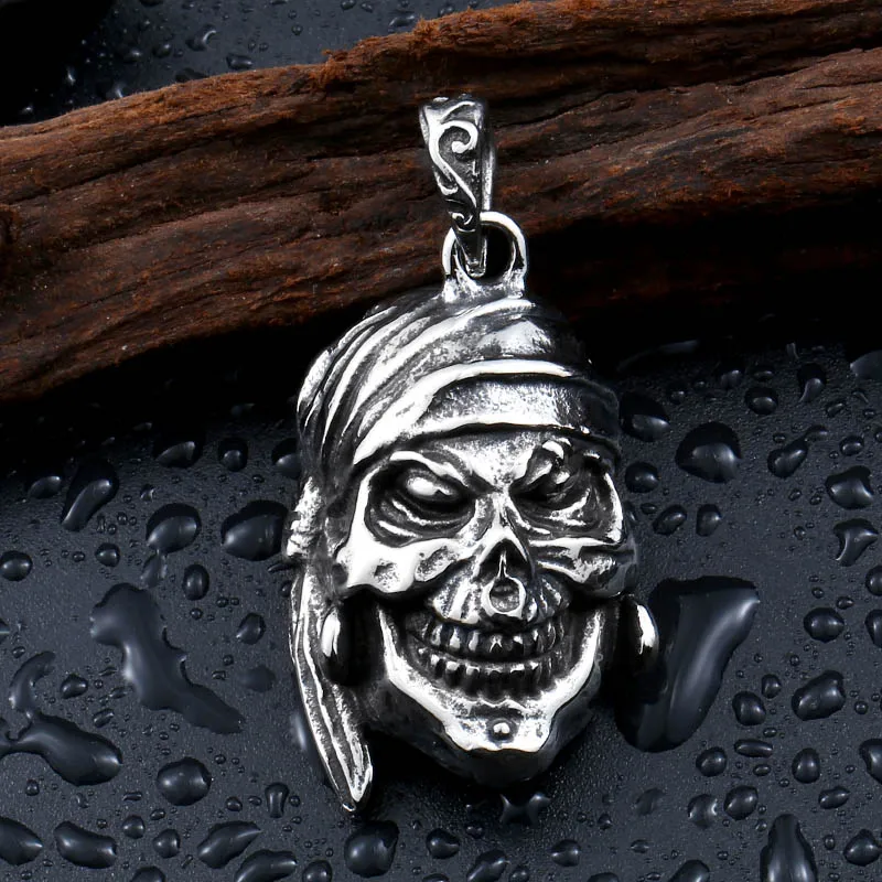 

SKA Brand Personality Necklace Pendants Fashion Men Jewelry Carved Pirate Skull Titanium Steel Punk Pendants For Men BP8-196