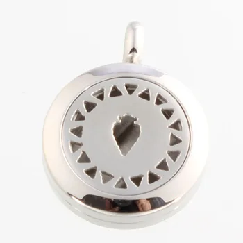 

10PCS Hollow Spades Essential Oil Locket Perfume Difuser Memory Locket Necklace Pendant(FREE PADS)