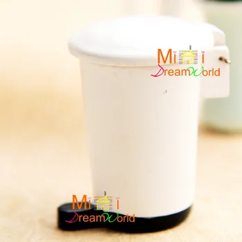 

MINI Dollhouse White black trash can for mini furniture accessories