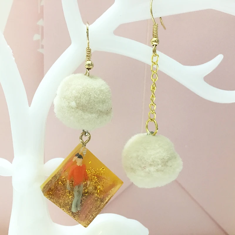 

Funny Handmade Cute Capsules Colorful Humanoid Fun Drop Earrings Female Creative Personality Candy Color Earrings for Women Girl