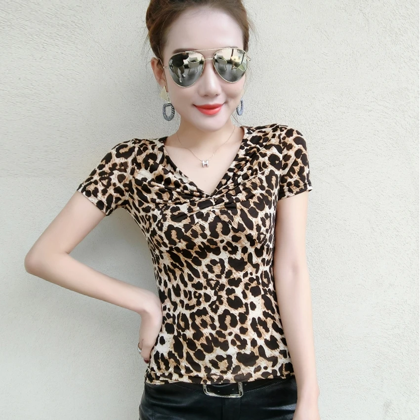 

Fashion Korean V-Neck Leopard Tshirt 2019 New Summer Women Short Sleeve Sexy Lace Off Shoulder Shirt Camiseta Mujer T95312L