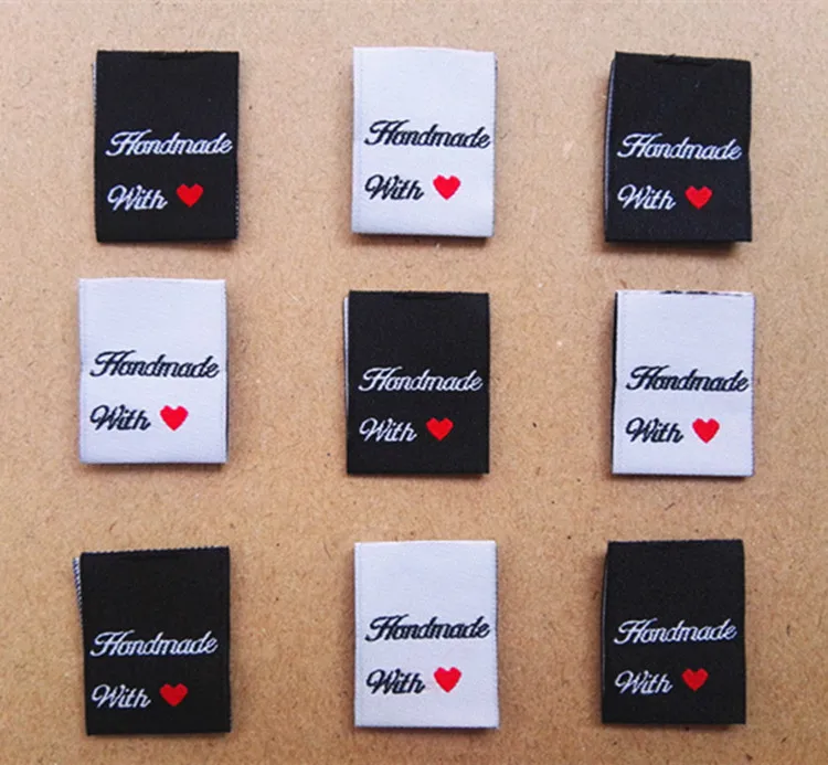 150pcs/Lot 20x50mm White Centre Folded "Handmade With Love" Clothing Labels Tags High Density Damask Red Heart Woven Labels