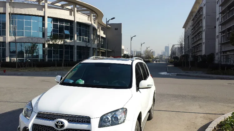 لتويوتا RAV4 2006-2012 سقف رف القضبان شريط الأمتعة الناقل القضبان أعلى رفوف السكك الحديدية صناديق سبائك الألومنيوم