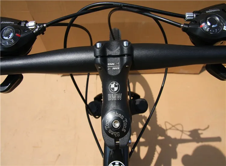 Clearance 21/24/27/30 speed frame tyre dirt bike bicicleta MTB woman&man mountain bicycle 26er 26*2.1 inch tires bike 16 Clearance 21/24/27/30 speed frame tyre dirt bike bicicleta MTB woman&man mountain bicycle 26er 26*2.1 inch tires bike 16