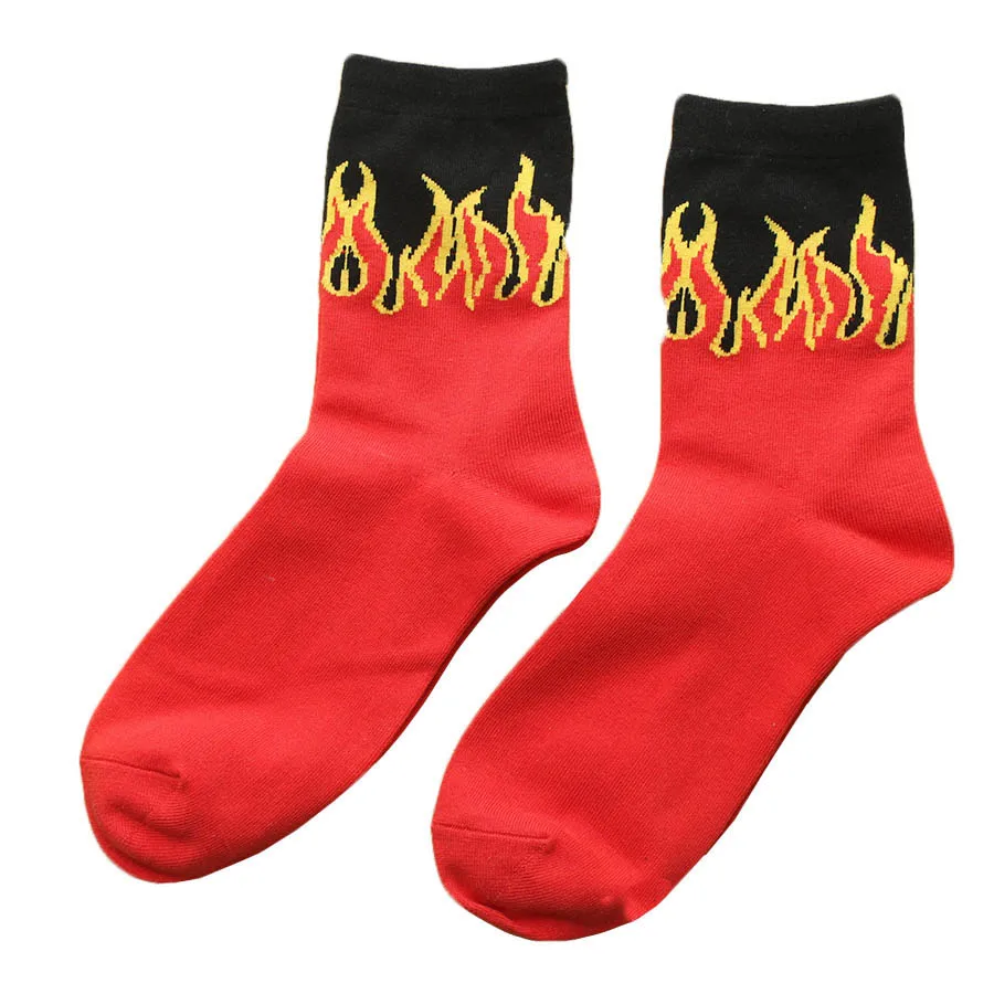 

New Men's Red Flame Pattern Cotton Socks Skateboard Socks Unisex Classic Harajuku Short Socks Sports Socks