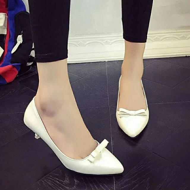 

Comfortable in shallow mouth Korean butterfly knot with scoop shoes fine with patent leather shoes