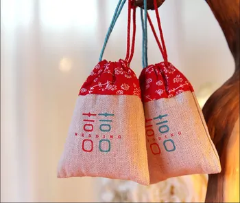 

50Pcs/Packs New Fashion Buriap bags Useful Wedding & Engagement Favor candy bags Christmas Burlap Jute Gift Bags