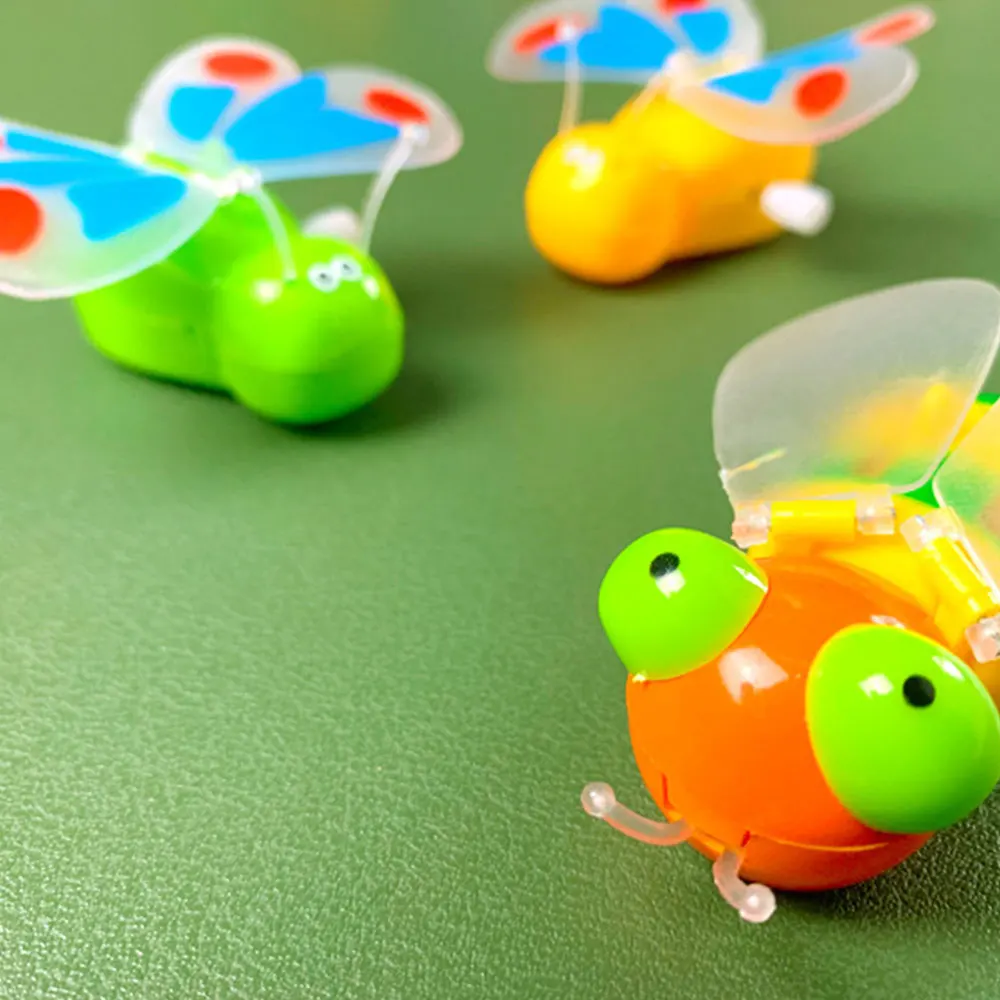 Игрушка с ветром Butterfliy скейтборд Бабочка пластик Запуск интерактивные горки Заводной пчелы ручной глаз координация открытый подарок