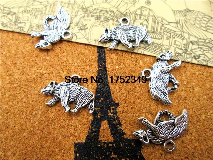 

20pcs Hufflepuff Emblem charm badger charm in silver tone 21x15mm
