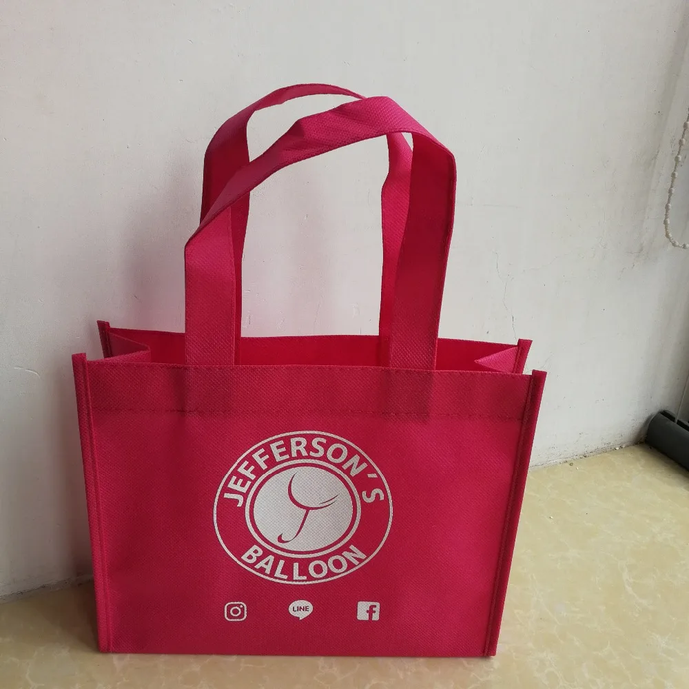 

wholesale 500pcs/lot custom eco-friendly reusable non woven shopping bags with your company/store logo Free Shipping By TNT...