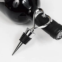 

1PCS Cork Heart Wine Cork Corkscrew Wine Bottle Stopper Oxygenating Wine Pourer Tie Plug Bung Stopper