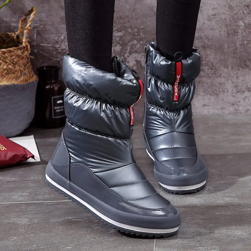 

Women Snow Boots Female Winter Boots 2018 New Fashion Trends Waterproof Sequined Cloth High Warm Boots Solid Colors 35-40 7H61