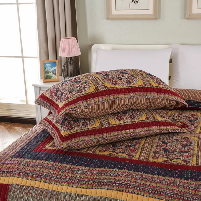 - CHAUSUB Bedspread on the Bed Vintage Quilt Set 3PCS Patchwork Coverlet Cotton Bed Cover King Size Quilted Blanket for Double Bed