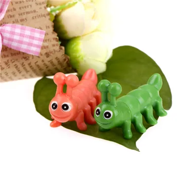

MENGXIANG New 2pcs Resin Caterpillars Miniature Figurine Micro Landscape Decor home decoration 4.2*2.6cm