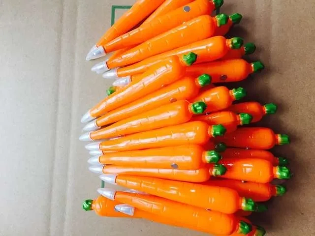 [ ] Новинка! Магнетизм! Фрукты и овощи ручки Личная ручка-морковная ручка, 30 шт./партия может с логотипом клиента
