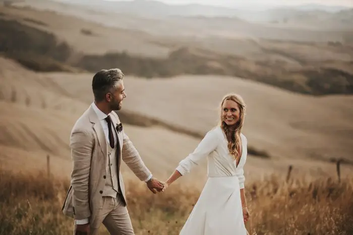 simply-beautiful-tuscan-wedding-at-the-lazy-olive-4-events-53-700x467