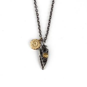 

Personality anime Shield Triangle Necklace Men Stainless Steel Feather Eagle Animal Pendant Choker Necklace Women Statement
