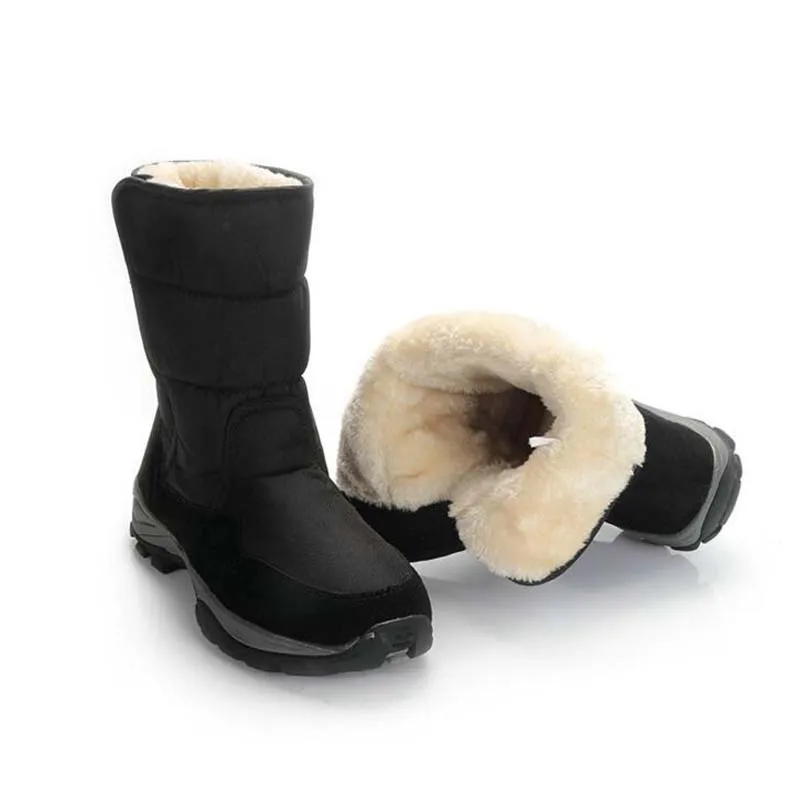 

2018 New Fashion men's shoes snow boots black plush boots adult men cotton sneakers winter waterproof Rubber boot big size 40-48