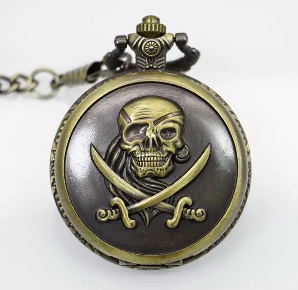 

Fashion Style Steampunk Bronze Best Skull Gun Quartz Pocket Watch Unisex Best Christmas Gift Pendant for Children TD2092