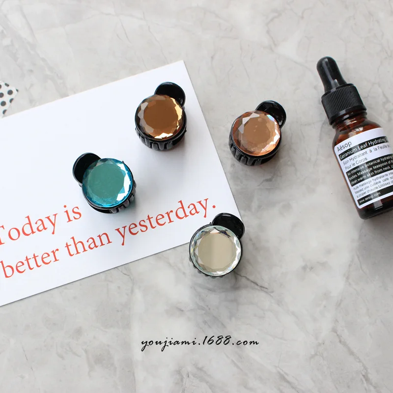 8770588246_2022991267