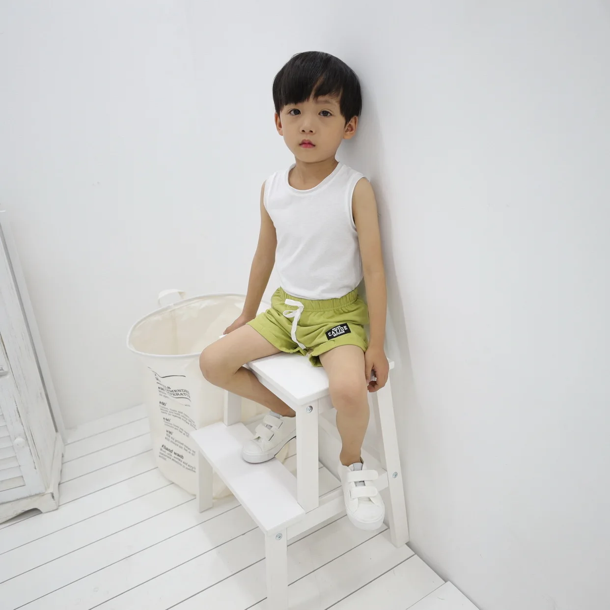Детская одежда для мальчиков и девочек; хлопковая одежда ярких цветов в Корейском стиле; популярные модели брюк; ins Explosion