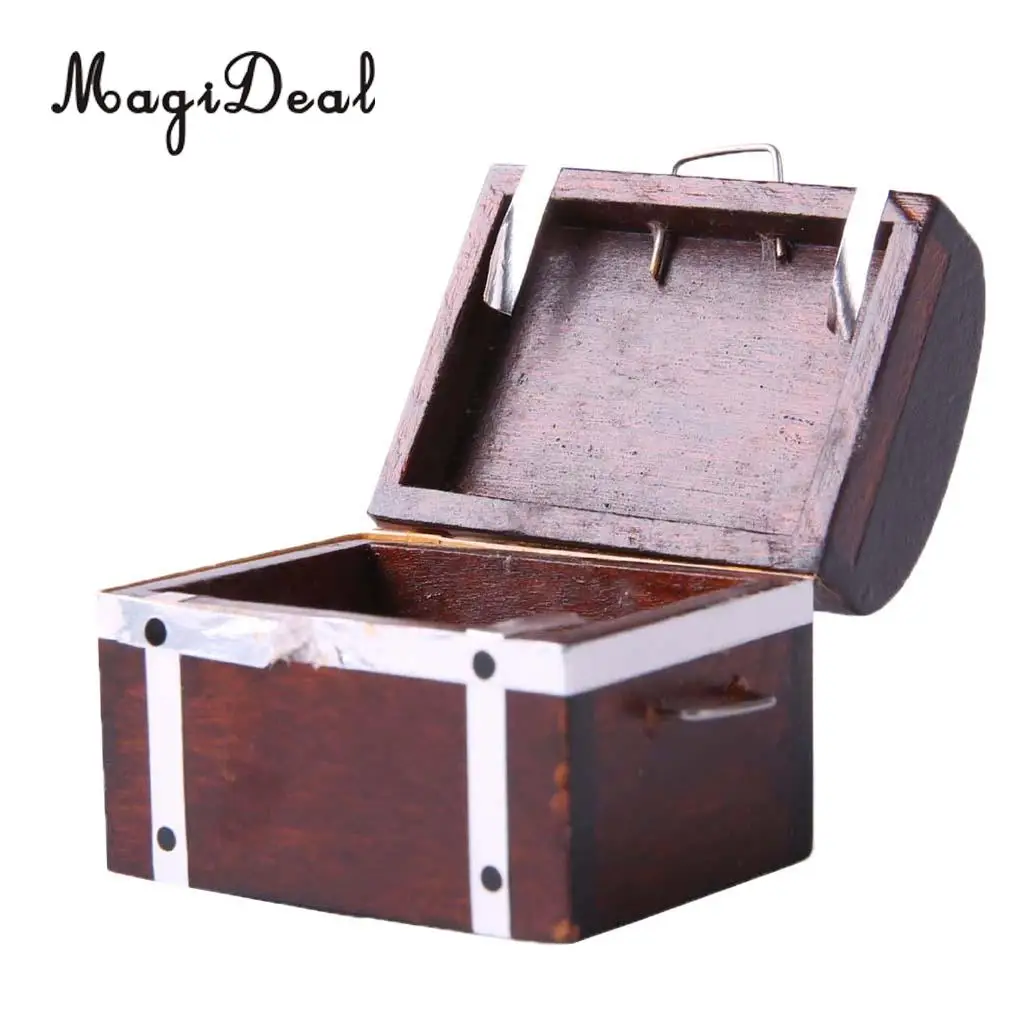 

1/12 Scale Retro Wooden Treasure Chest Box Wood Case Miniature Dollhouse Furniture Decoration Accessory Model Toy