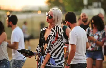 

New Arrivals Beach Cover up Floral Romantic Swimwear Ladies Pareo Beach Cape Purple Tassel Beach Dress Chiffon Swimwear