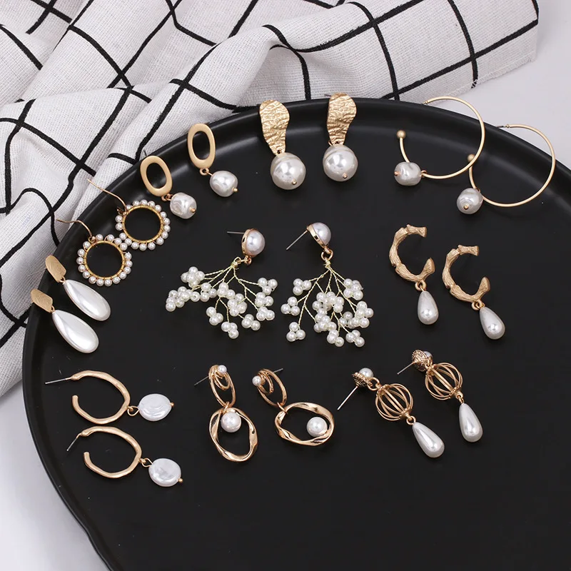 

Fashion Vintage Matte Metal Pearl Dangle Earrings For Women Natural Irregular Freshwater Pearl Earrings Drop Earrings Jewelry