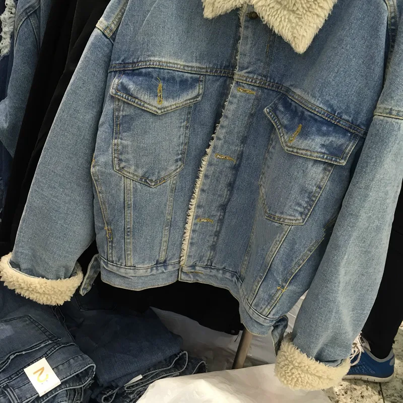 Cowboy lambskin denim jacket coat female 2019 new Korean retro loose lapel and velvet thick biker bomber jean jacket cotton coat