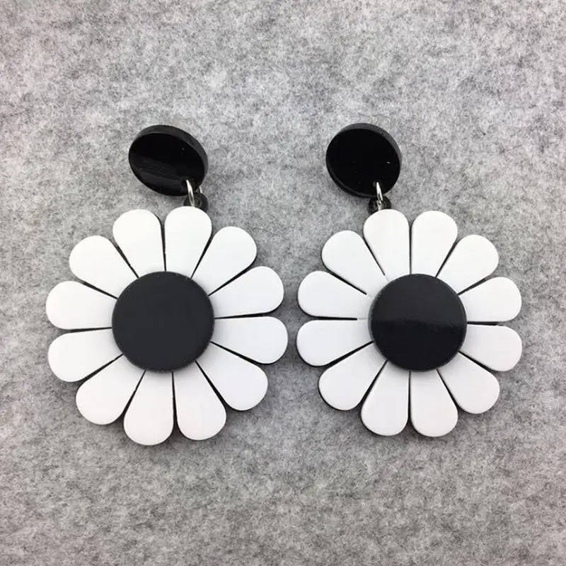 

Summer Fashion Women Jewelry Acrylic Big Flower Earrings