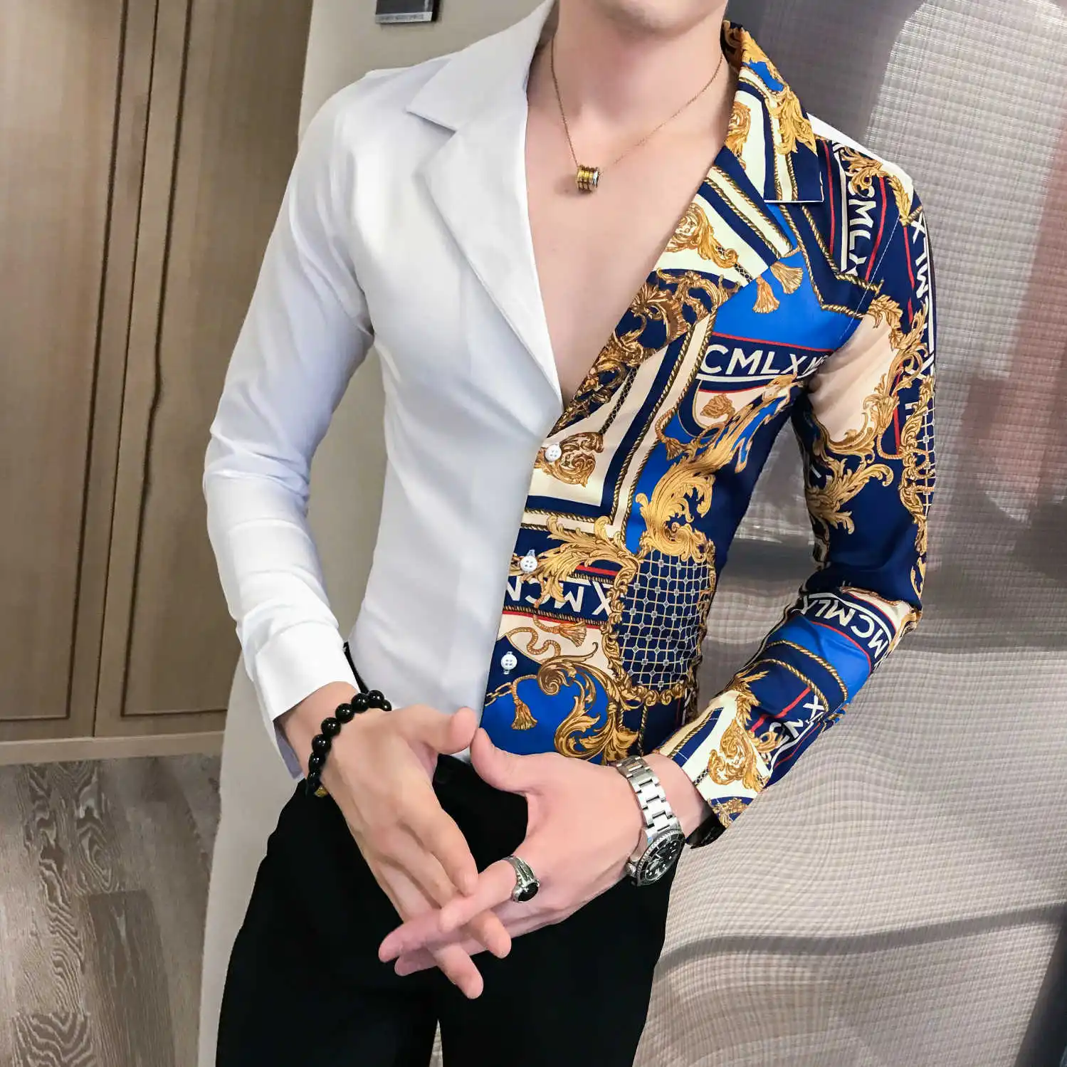 Baratos Camisa de lujo de oro negro de otoño 2019 camisa barroca de hombre de manga larga de retazos camisa Casual de hombres Slim Fit estampado Fiesta Club camisa