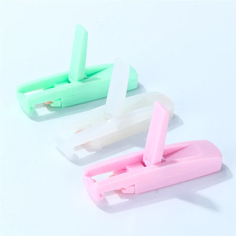 

3 Colors Mini Portable Women Makeup Eyelash Curler Curling with Silicone Strip Local Eyelash Clip Eyelash Cosmetic Makeup Tools