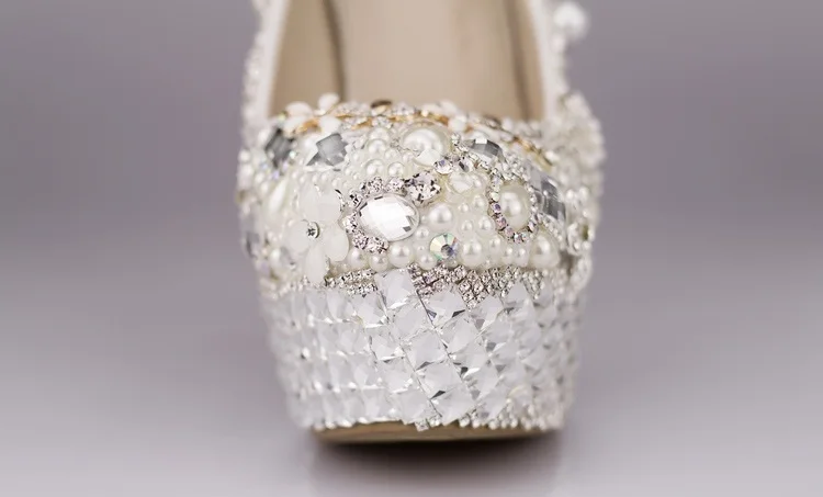 10_Womens Wedding Luxury Shoes Sale Online Diamond Bow Super High Heel Platform Crystal Tassel Pearl Bridal Pumps High Quality