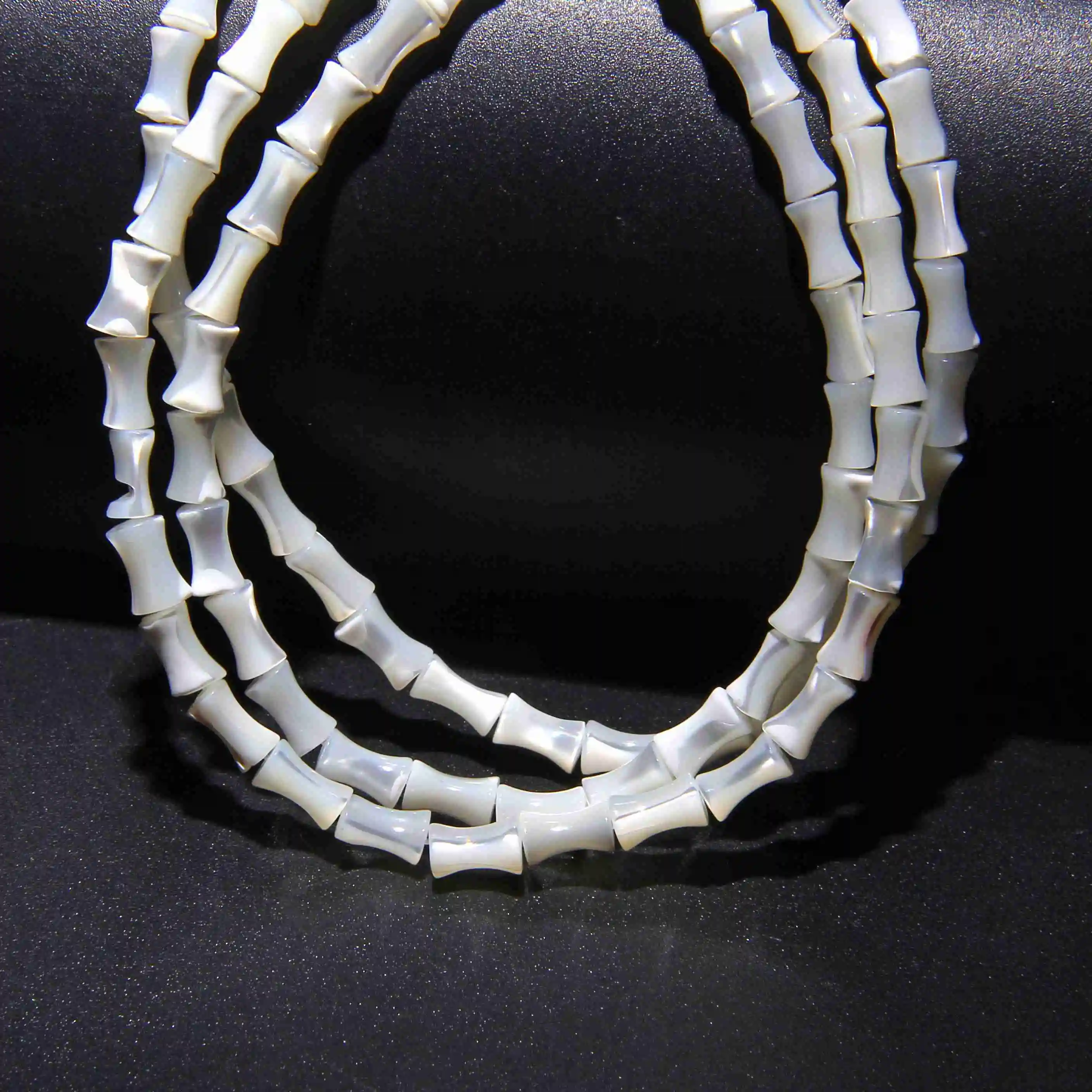 

4*7mm White Natural Mother of Pearl Shell Banboo Shape Rectangle Beads 15"Approx 39CM Per Strand