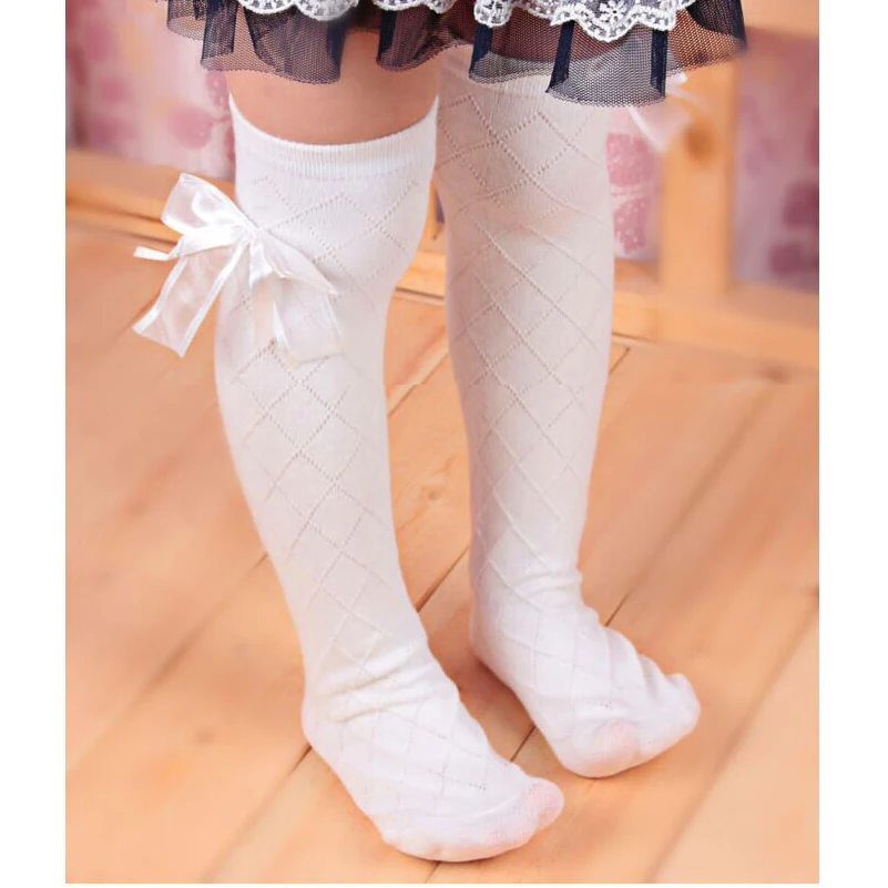Милые детские гольфы для маленьких девочек; однотонное Хлопковое платье принцессы с бантом; Балетные длинные носки; гетры - Цвет: white