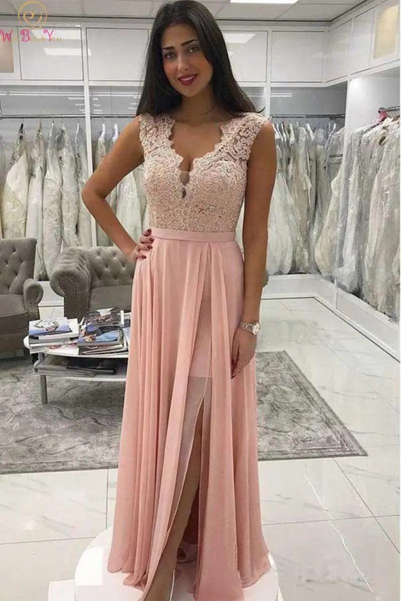 

Pink V Neck Prom Dresses 2019 New Split Chiffon A Line Sleeveless Appliques Lace Long Evening Gowns Formal Party robe de soiree